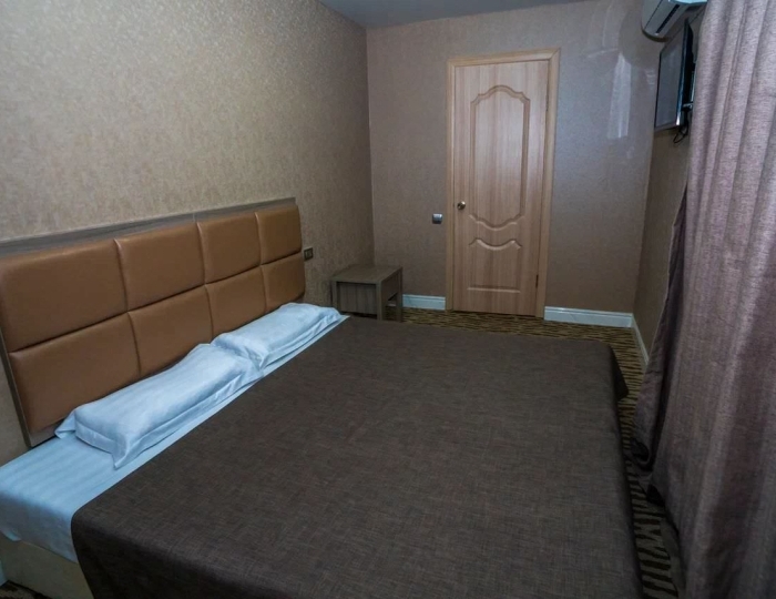 2-х местный 1-но комнатный «Стандарт» без балкона Корпус №1 - Отель «Родина» Новый Афон