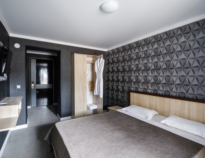 2-х местный 2-х комнатный «Полулюкс» (с балконом) Корпус №2 - Отель «Родина» Новый Афон