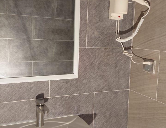 2-х местный 2-х комнатный «Полулюкс» (с балконом) Корпус №2 - Отель «Родина» Новый Афон